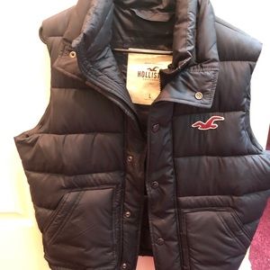 Hollister puffy vest black size L